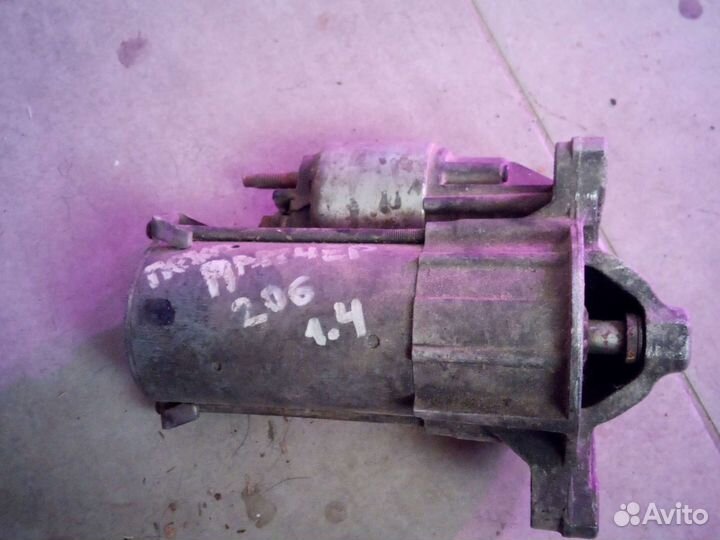 Стартер Citroen C4 Peugeot Partner, 206 и др