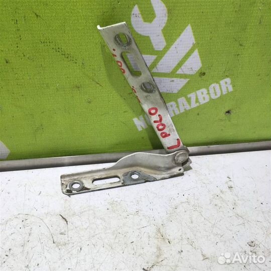 Петля капота левая Фольксваген Поло