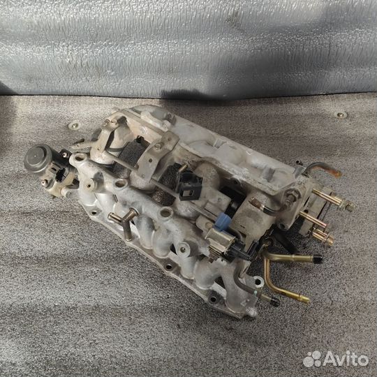 Впускной коллектор Nissan QG18-DD