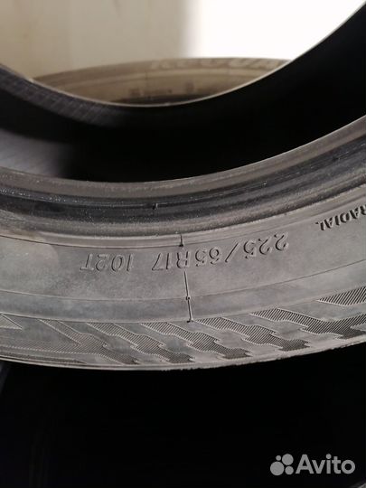 Yokohama Ice Guard IG10 225/65 R17 41