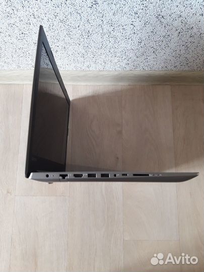 Игровой ноутбук Ryzen 5 / Radeon 540 2gb/ ssd+ hdd