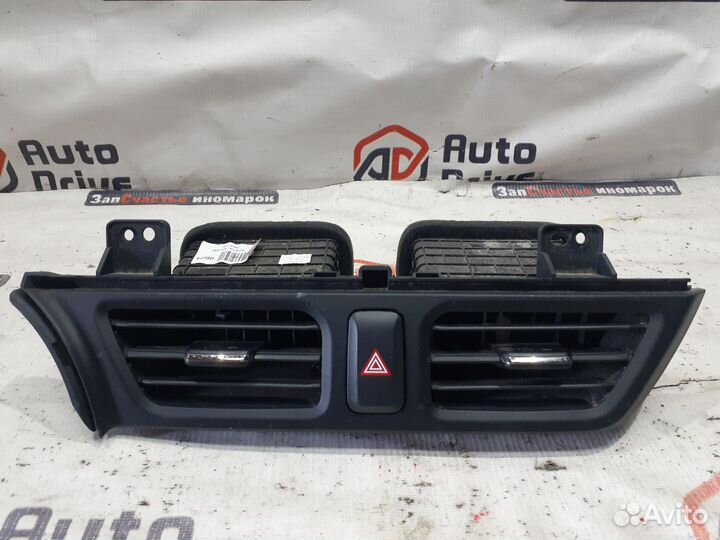 Kia Rio 3 дефлектор центральный