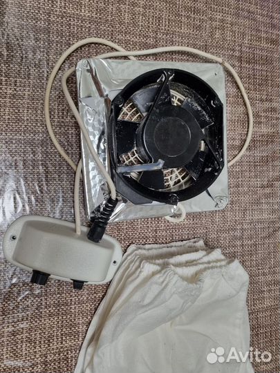 Маникюрный пылесос встраиваемый