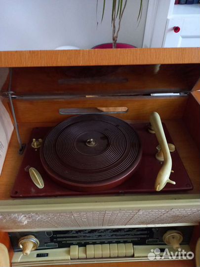 Радиола Латвия