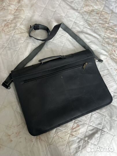 Мужской кожаный портфель