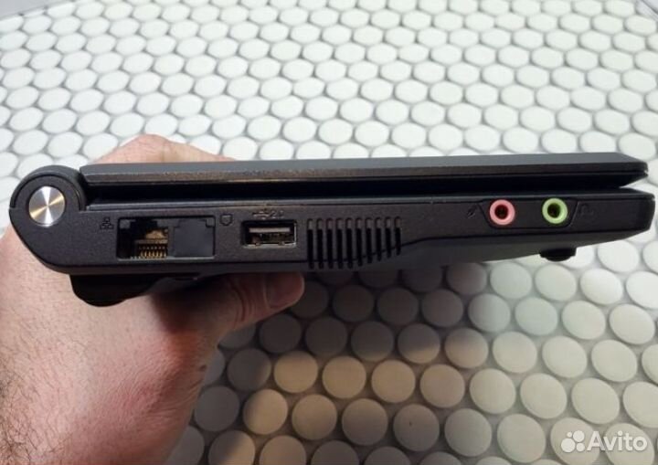 Нетбук Asus