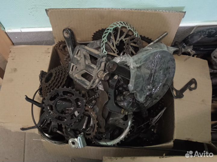 Запчасти от велосипедов