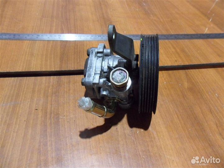 Насос гидроусилителя руля Nissan Teana J32 VQ35DE