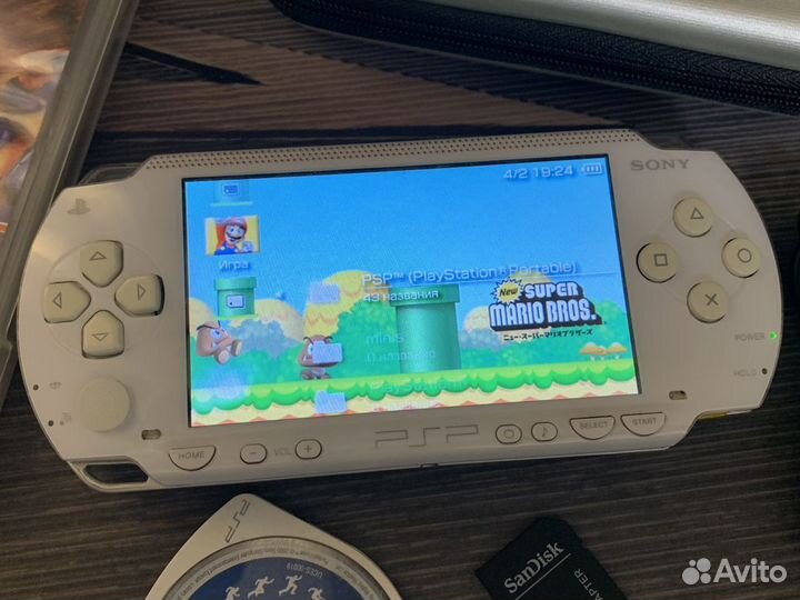 Sony PSP 1004 Ceramic White 400+ игр (комплектом)