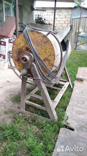 Бетономешалка лопастная