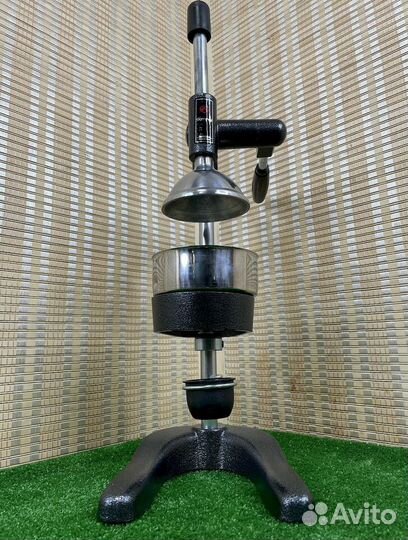 Соковыжималка для граната