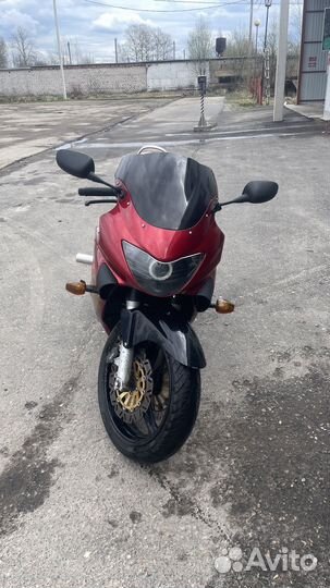 Honda CBR600F4