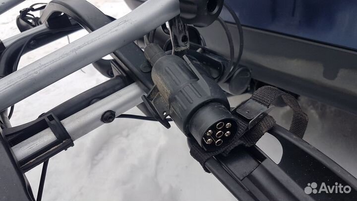 Велобагажник на фаркоп thule ER940