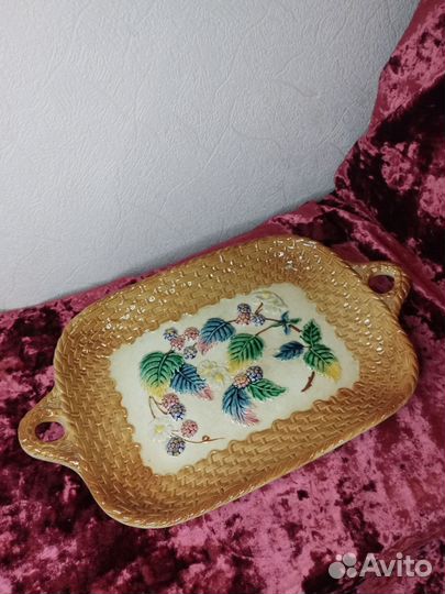 Поднос Ежевика Кузнецов