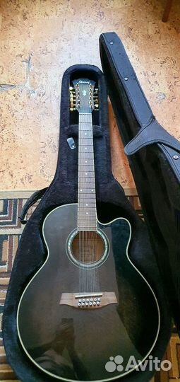 Акустическая 12 струнная гитара