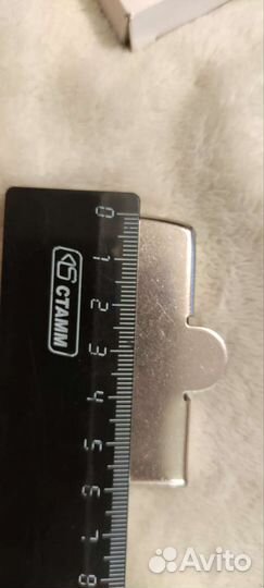 Магнитный ограничитель для ровной строчки