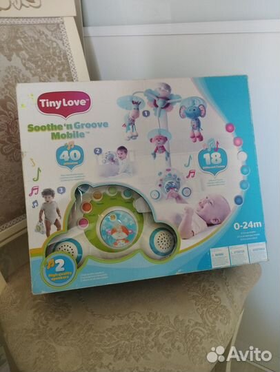 Музыкальный мобиль на кроватку