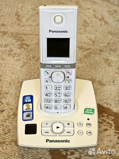 Стационарный радиотелефон Panasonic с автоответчик