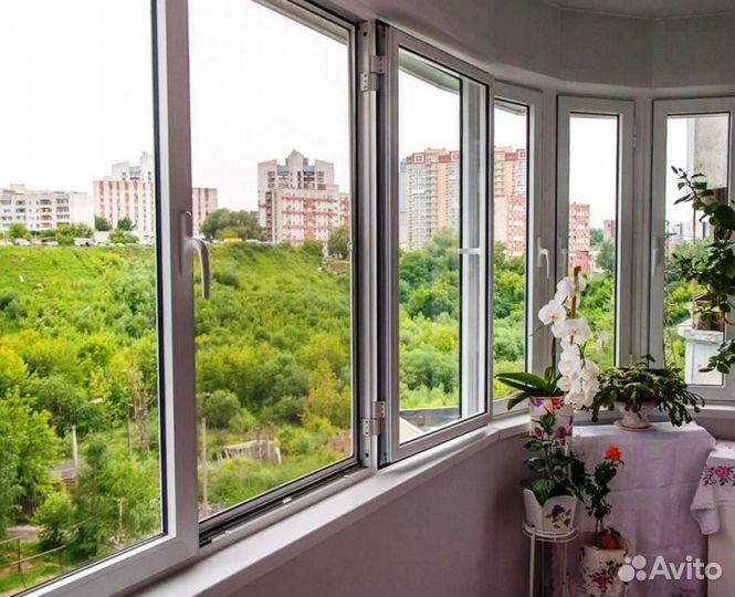 Остекление балкона профессионально