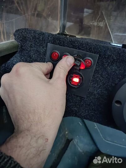 Лодка крым + ямаха 30+ прицеп