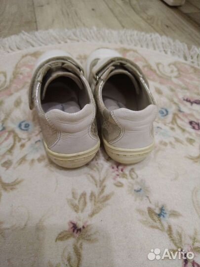 Кроссовки.Тотто 30 размер