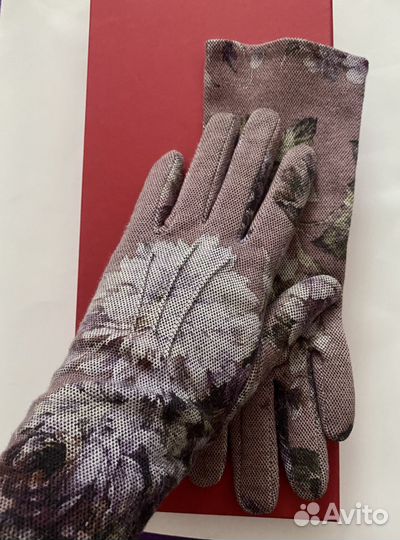 Продам перчатки женские