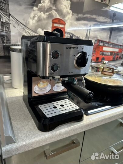 Кофеварка Polaris PCM 1517AE