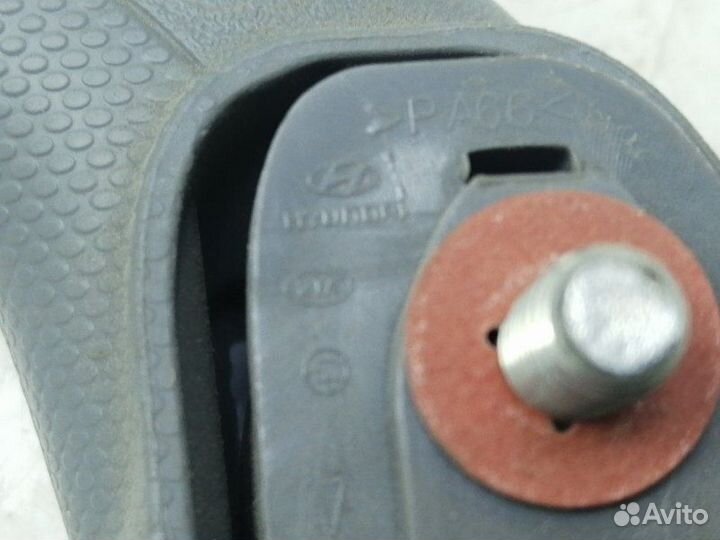 Ручка потолочная задняя левая Kia Rio 3 2011-2017