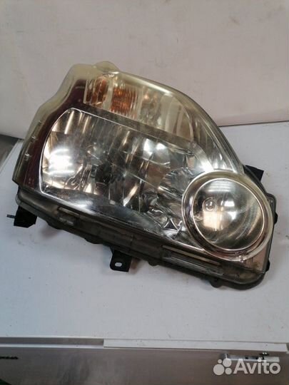 Фара галогеновая передняя правая Nissan X Trail 2