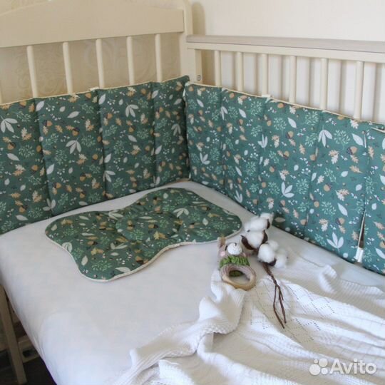 Бортики в кроватку новые