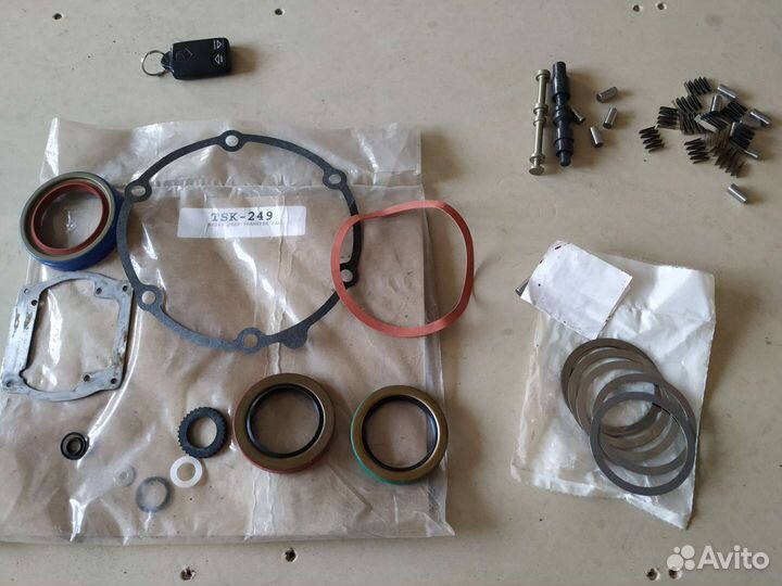 Запчасти новые Jeep Grand Cherokee ZJ