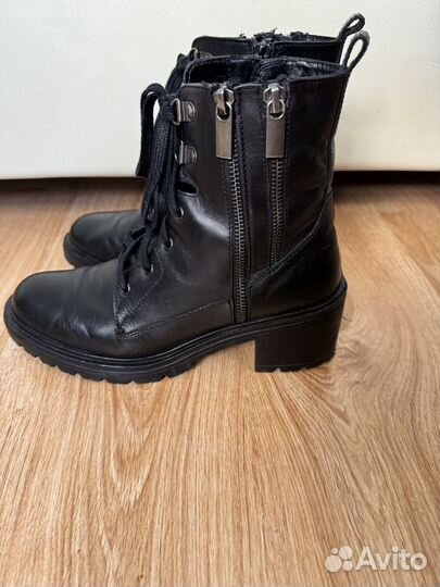 Демисезонные ботинки Geox