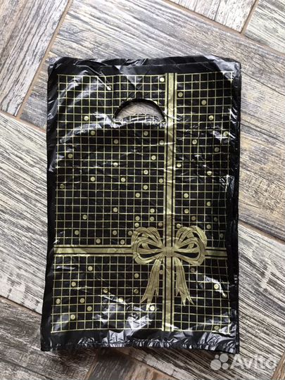 Подарочные пакеты