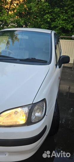 Toyota Corolla Spacio 1.6 AT, 1999, 301 000 км