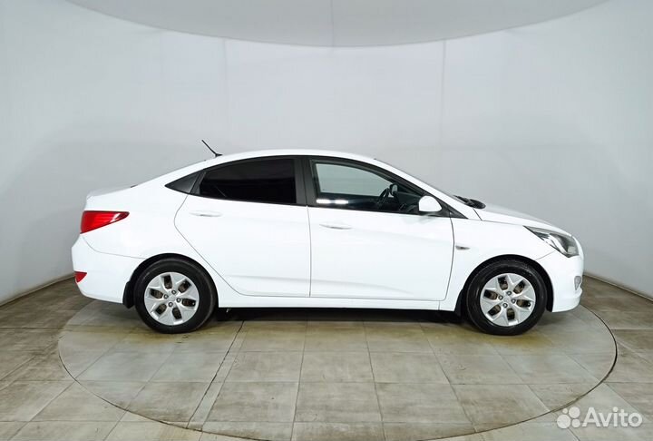 Hyundai Solaris 1.6 AT, 2015, 160 000 км