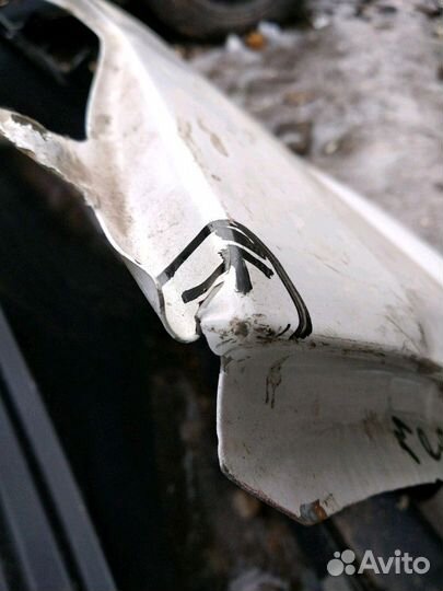 Крыло Mercedes sprinter classic