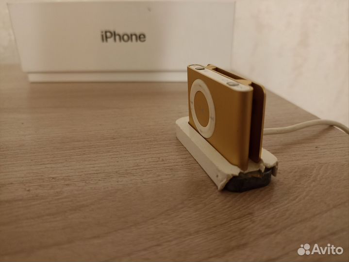 iPod shuffle