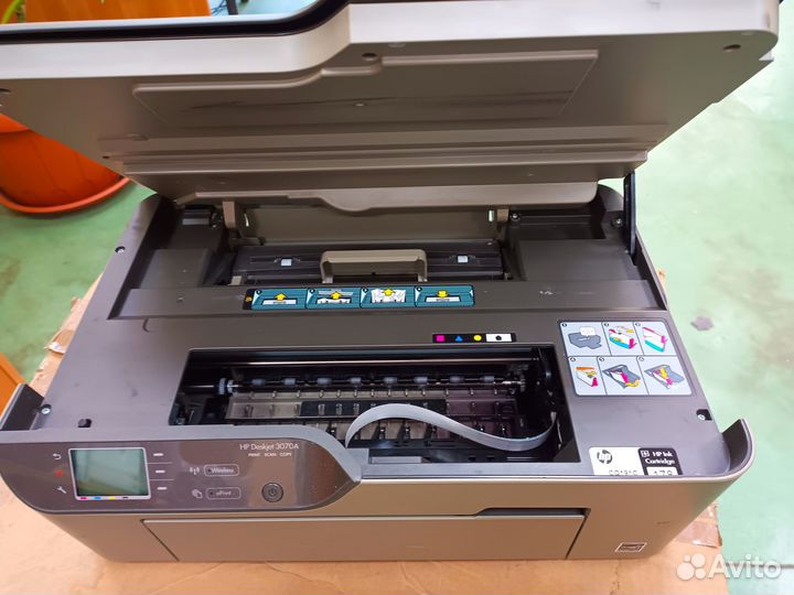 Принтер и сканер HP Deskjet 3070A