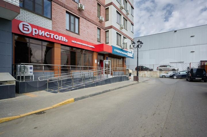 Коммерческая недвижимость, 168.6 м²