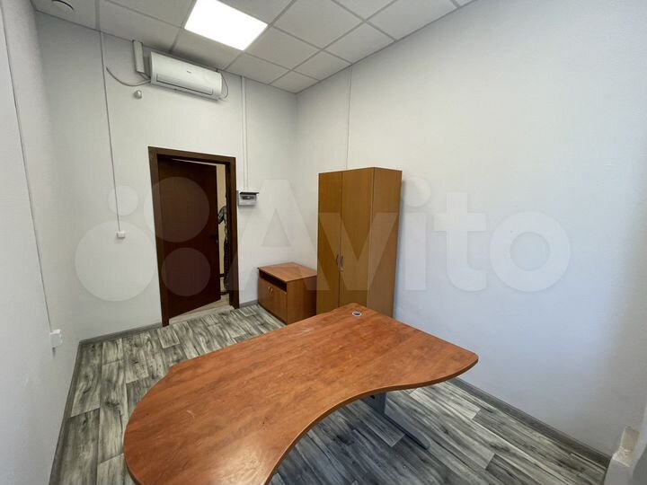 Офис, 13.5 м²