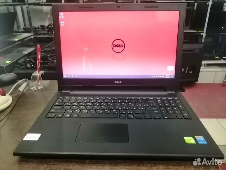 Ноутбук dell Core i5-5200U 2,2ггц, 8гб, 920MX 2GB