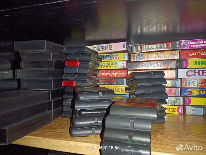 Картриджи на Sega Mega Drive много
