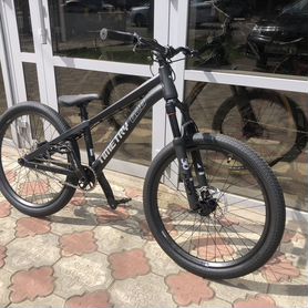 Mtb street dirt r24 трюковой