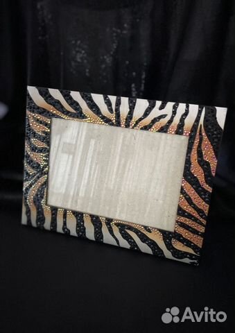 Фоторамка инкрустированная стразами