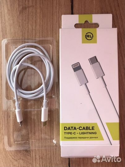 Дата-кабель type-C-lightning