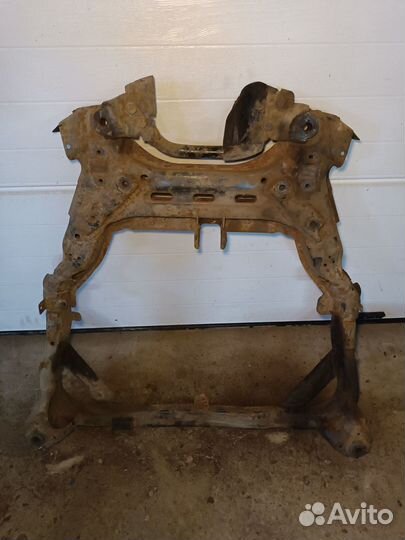 Балка подмоторная Mazda 6 GG рестайлинг (2005—2008