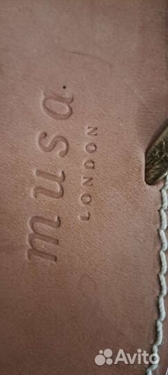 Босоножки натуральная кожа новые 38