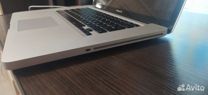 Apple MacBook Pro 15 (2011)