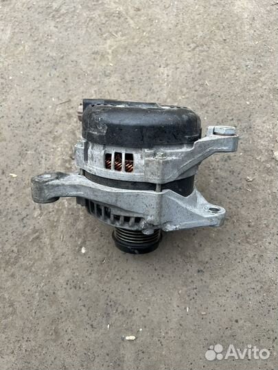 Генератор Тойота Камри 50 2.5