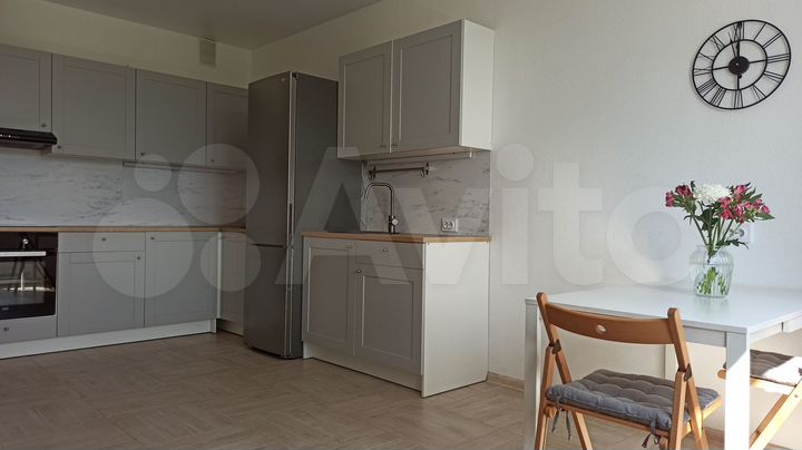 2-к. квартира, 69 м², 2/12 эт.
